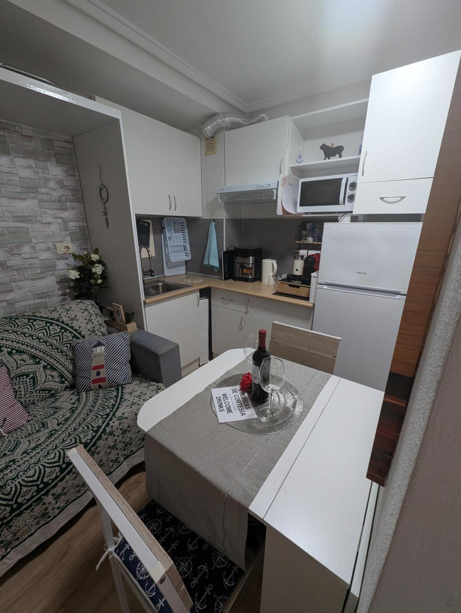 Alicante Postiguet Studios Εξωτερικό φωτογραφία