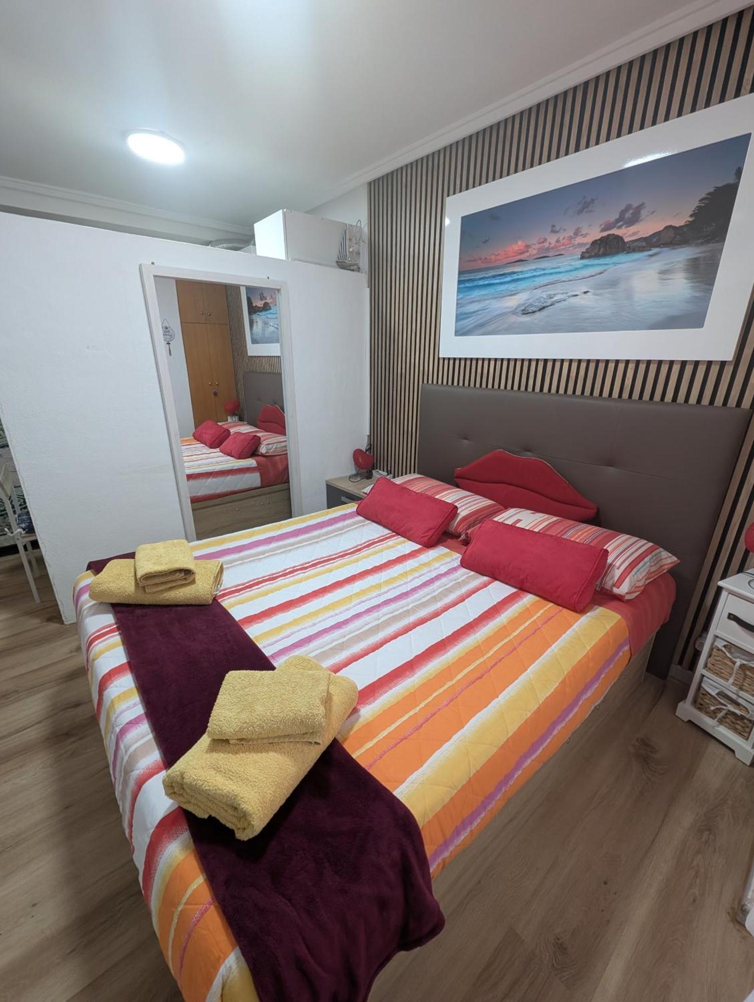Alicante Postiguet Studios Εξωτερικό φωτογραφία