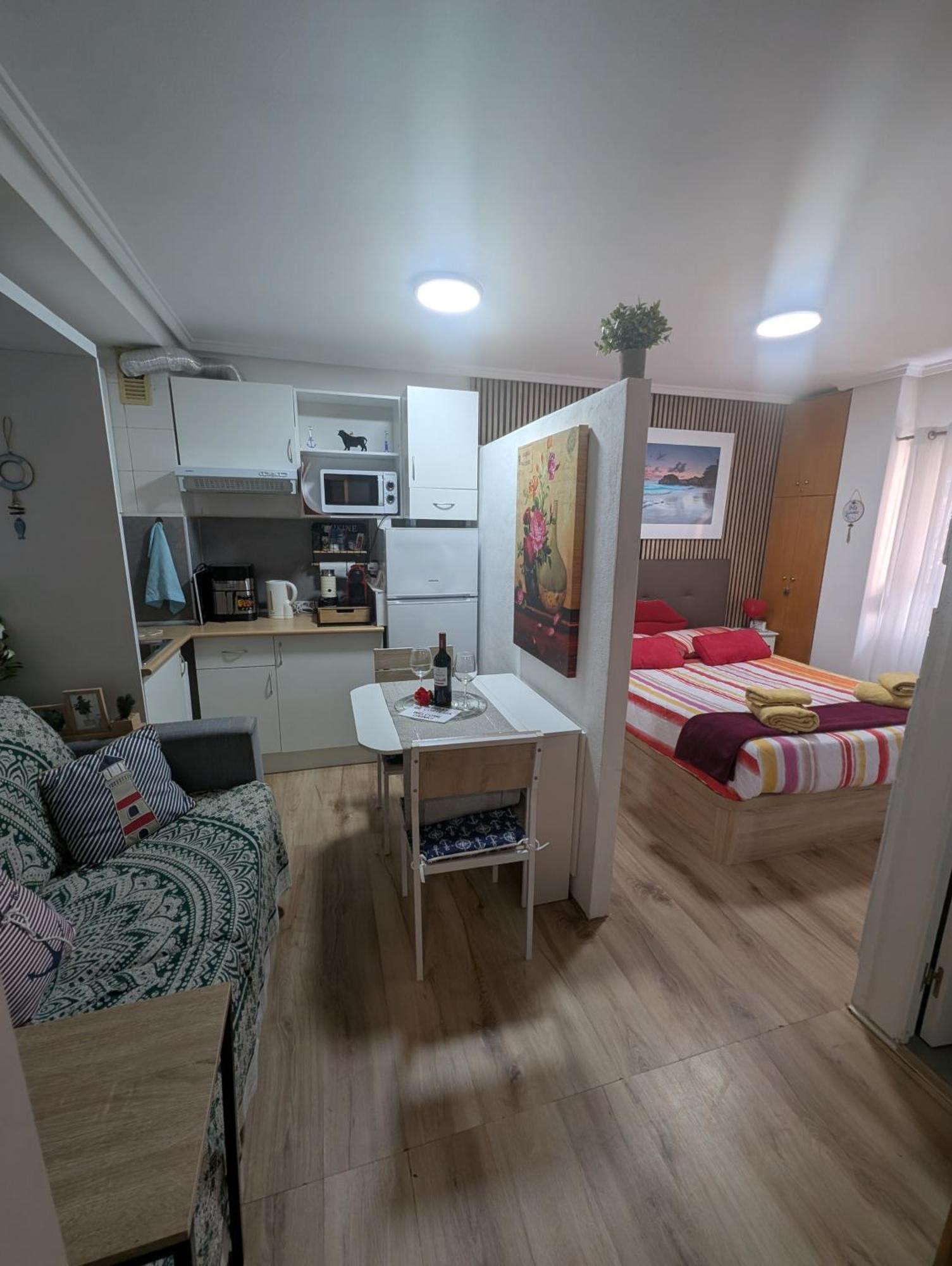 Alicante Postiguet Studios Εξωτερικό φωτογραφία